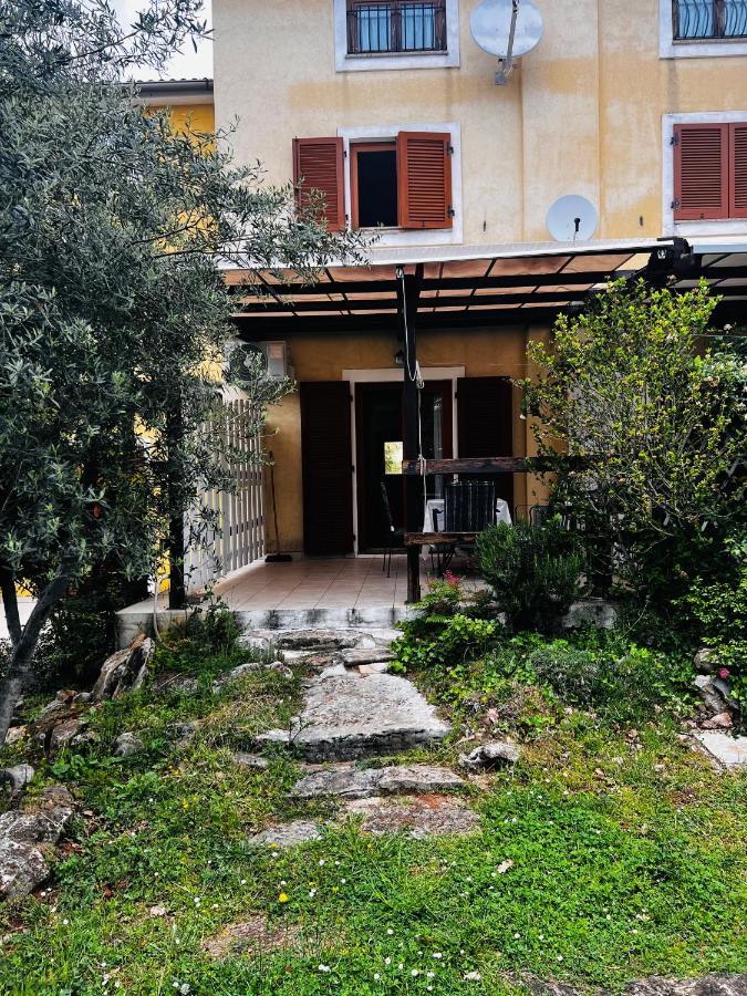 Fortuna Apartment Tar-Vabriga Exterior photo